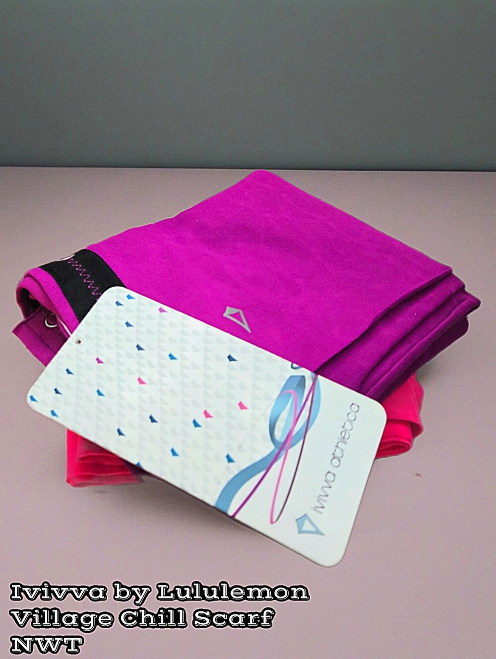 Ivivva by Lululemon Village Chill Scarf